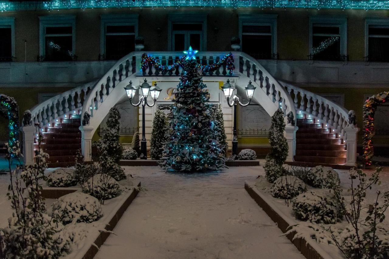 La Belle Отель Ресторан Gur'yevsk  Exterior foto